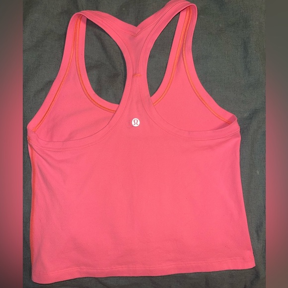 Lululemon tank top 🍋 - Picture 1 of 4